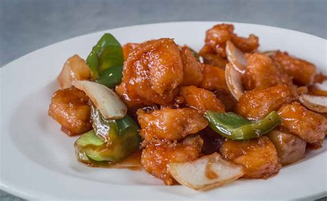 Golden hunan - We have eaten at Golden Hunan for many years and the food is very good. The complimentary crispy noodle and sweet and sour sauce is a tradition with my kids. The Wor wonton soup, and sizzling rice soup is great, the …